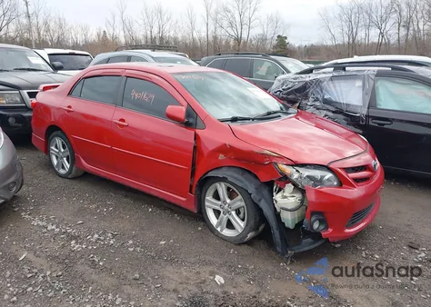 2013 Toyota Corolla S z USA, uszkodzony, nr VIN 2T1BU4EE9DC949177